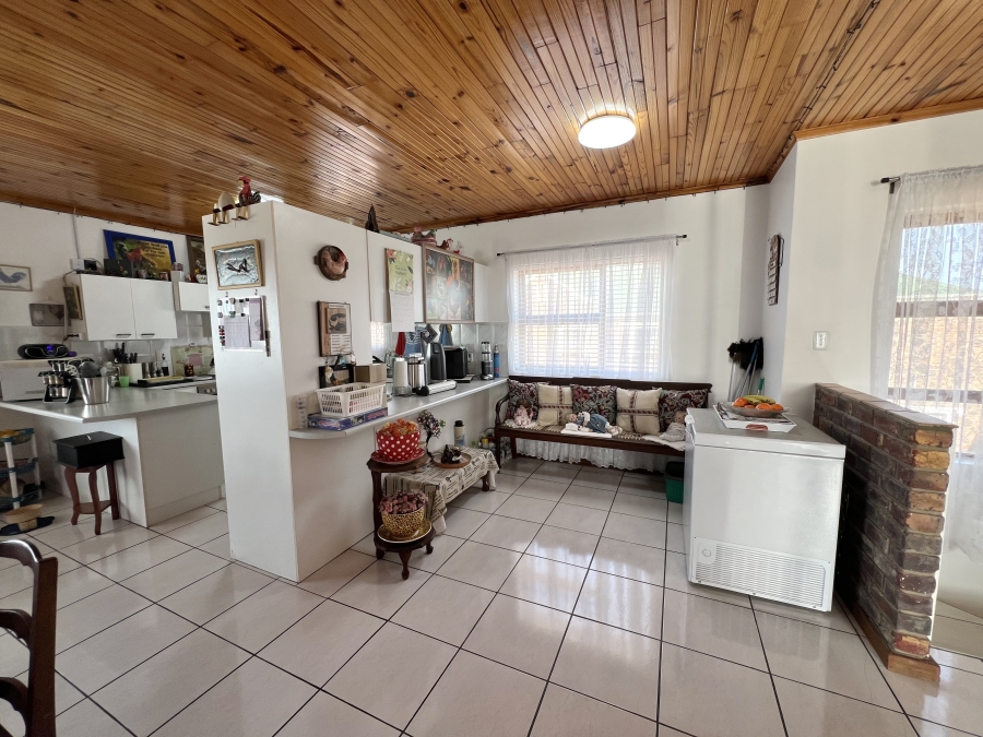 3 Bedroom Property for Sale in Jeffreys Bay Central Eastern Cape